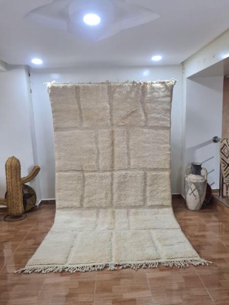 White Zuhra Marokkaans handgemaakt tapijt